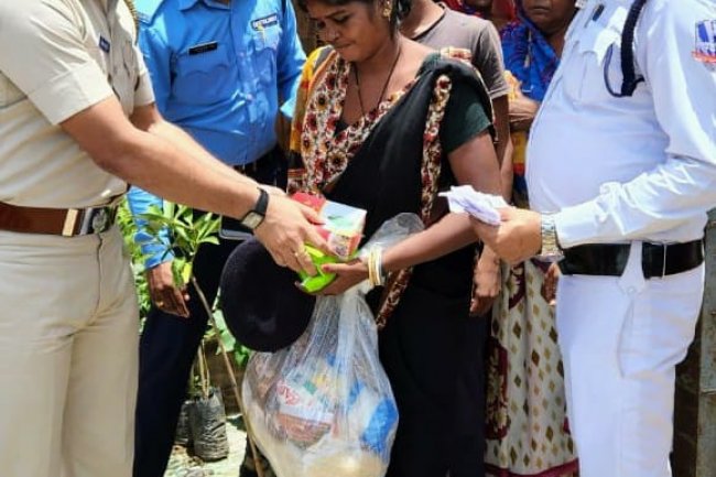 जमुड़िया थाना पुलिस का मानवीय चेहरा 
