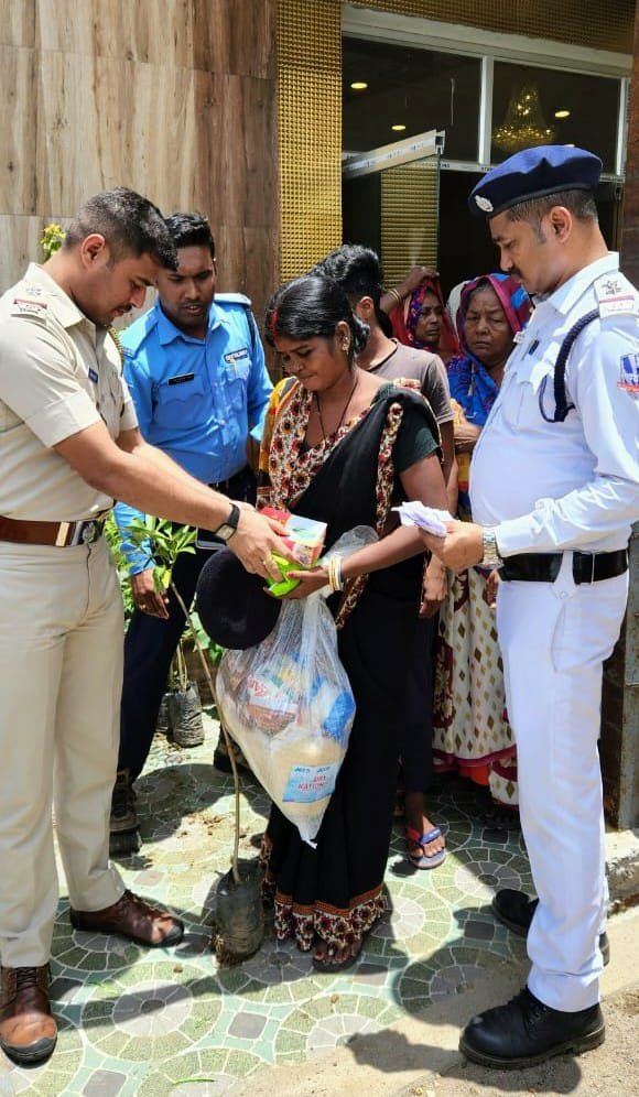 जमुड़िया थाना पुलिस का मानवीय चेहरा 