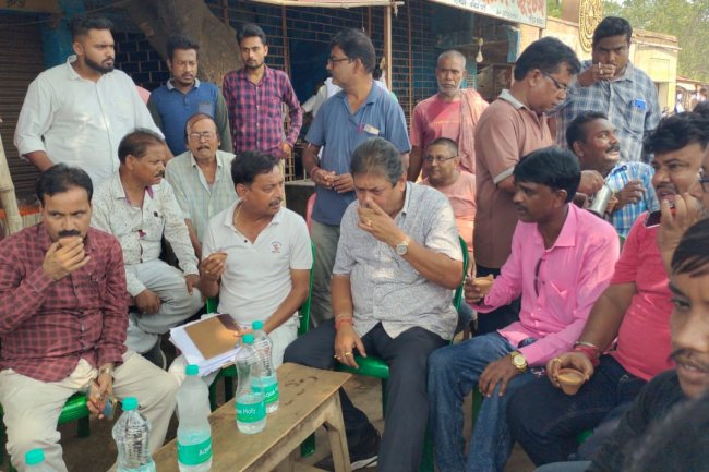 पांडेश्वर क्षेत्र में चाय पर चर्चा निरंतर जारी