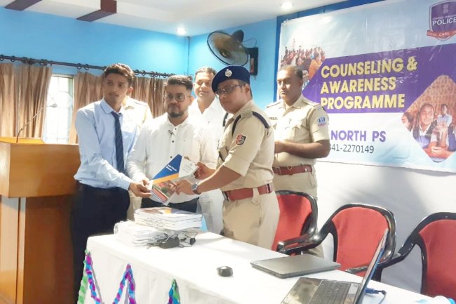 आसनसोल नोर्थ थाना पुलिस द्वारा जागरूकता कार्यक्रम