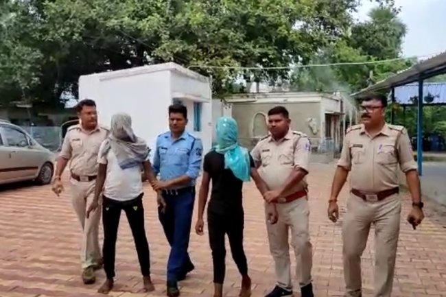 नाका चेकिंग के दौरान पुलिस को मिली सफलता