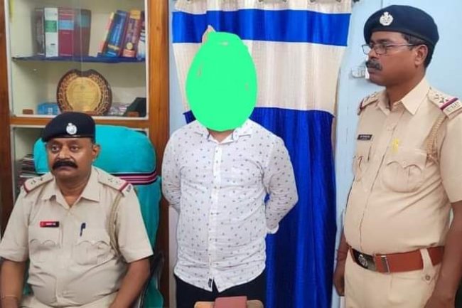 मोबाइल टावर के नाम पर ठगी करने वाले गिरोह के एक शातिर गिरफ्तार