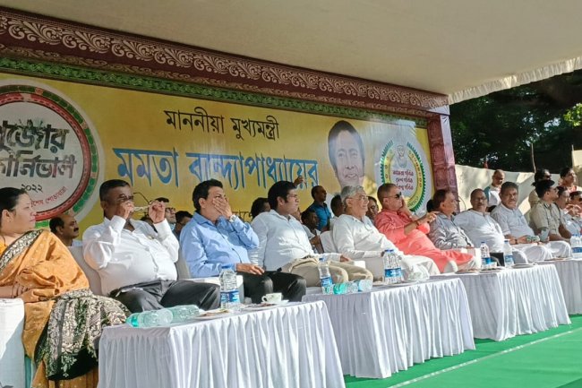 दुर्गापुर में भव्य कार्निवल 2022 का आयोजन मनमोहक झांकियां आंखों देखी