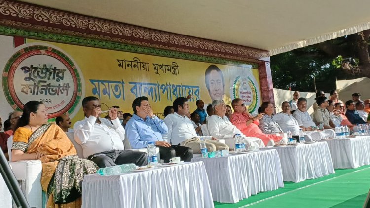 दुर्गापुर में भव्य कार्निवल 2022 का आयोजन मनमोहक झांकियां आंखों देखी