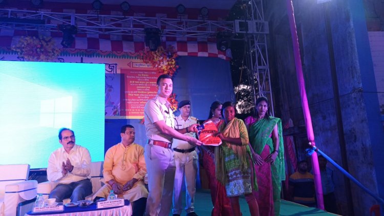 कमिश्नरेट के फरीदपुर थाना द्वारा सम्मान समारोह