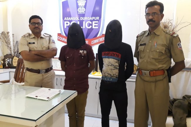 पुलिस ने ब्राउन शुगर के साथ दो शातिरो को पकड़ा 