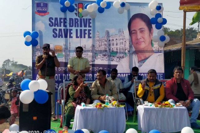कमिश्नरेट के ट्रैफिक पुलिस द्वारा जागरूकता अभियान