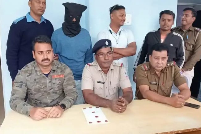 रानीगंज थाने पुलिस को मिली सफलता एक तस्कर गिरफ्तार