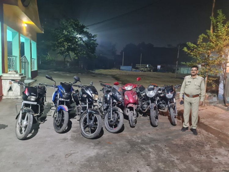 बराकर पीपी ने अंतरराज्यीय मोटरसाइकिल चोरी गिरोह का पर्दाफाश किया 
