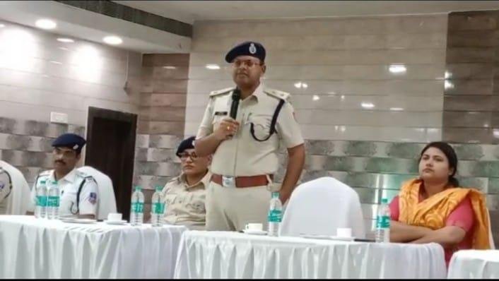 त्योहारों को देखते हुए कमिश्नरेट पुलिस की पैनी नजर