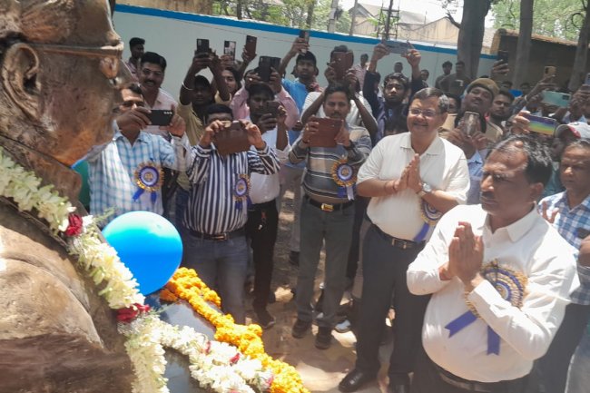 कुनुस्तोड़िया क्षेत्र में मनी अंबेडकर जयंती 
