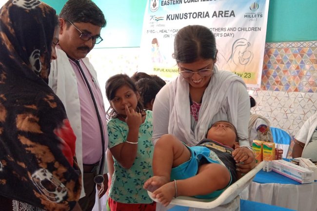 कुनुस्तोड़िया क्षेत्र में सीएसआर के तहत विशेष चिकित्सा जाँच शिविर 