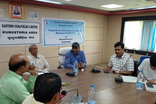 कुनुस्तोड़िया क्षेत्र में सीएमपीएफ की त्रिपक्षीय समन्वय समिति की बैठक आयोजित 