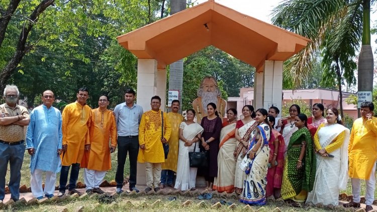 कुनुस्तोड़िया क्षेत्र में धूमधाम से मनी रवीन्द्र जयंती 