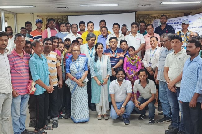 डीएसटीपीएस में स्वच्छता पखवाड़ा का समापन समारोह संपन्न सफाई कर्मियों का किया सम्मान