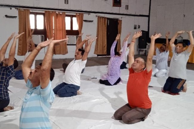 कुनुस्तोड़िया क्षेत्र में अंतर्राष्ट्रीय योग दिवस का आयोजन 