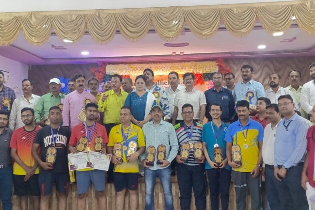 सलानपुर क्षेत्र में इंटर एरिया टेबल टेनिस टूर्नामेंट सम्पन्न