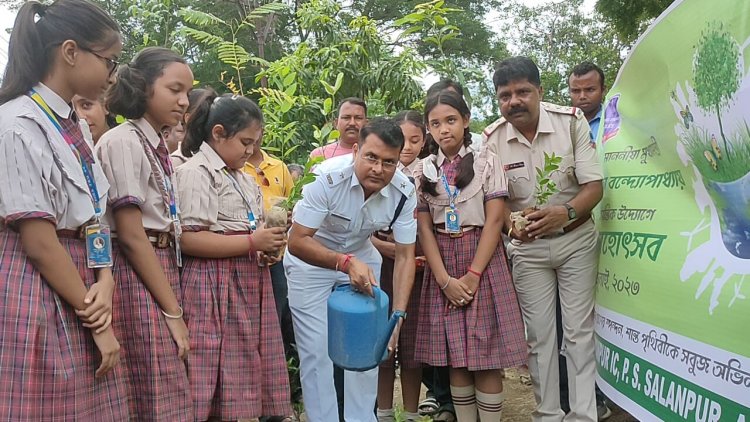 रुपनारयणपुर फाड़ी की पहल पर वन महोत्सव मनाया गया 
