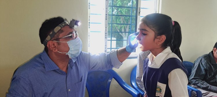 सीएसआर डीवीसी अंडाल द्वारा श्रीरामपुर के स्कूल में नि शुल्क दंत चिकित्सा शिविर का आयोजन १०० बच्चो का हुआ चेकअप