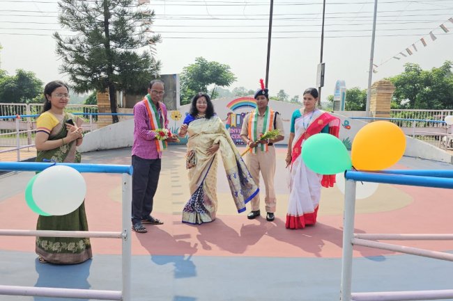 नारायण स्कूल दुर्गापुर में  स्वतंत्रता दिवस समारोह
