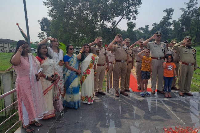 केंद्रीय रिजर्व पुलिस बल दुर्गापुर में 77वीं स्वतंत्रता दिवस हर्षोउल्लास के साथ मनाया गया 