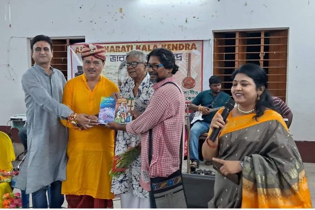 धमू धाम से मना रक्षाबधंन