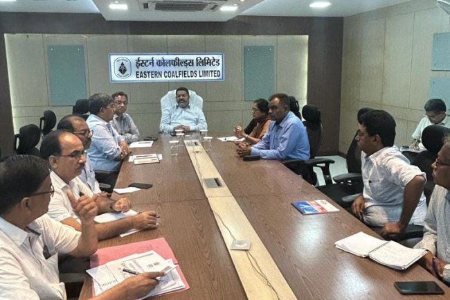 ईसीएल ने की विशेष अभियान 3 0 के क्रियान्वन हेतु प्रारम्भिक बैठक