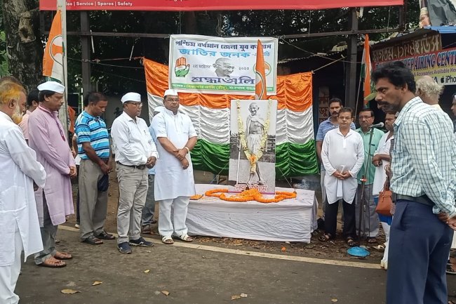 देशभर में महात्मा गांधी की जयंती पूरे सम्मान के साथ मनाई गई 