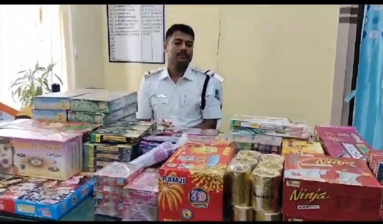 एनटीपीएस थाना पुलिस ने भारी मात्रा में प्रतिबद्ध पटाखे किये बरामद 