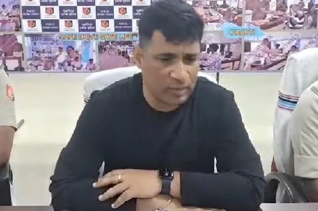 पुरुलिया जिला पुलिस ने दो शातिरों को किया गिरफ्तार