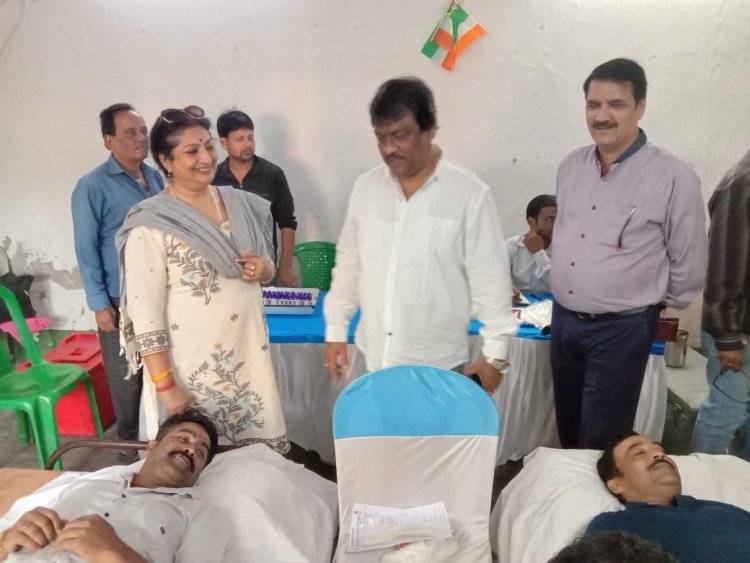 रक्तदान शिविर का आयोजन