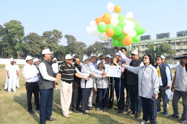 एसपीएसबी इंटर स्टील प्लांट्स क्रिकेट चैंपियनशिप जीतने के लिए बर्नपुर में 11 टीमें खेल रही हैं