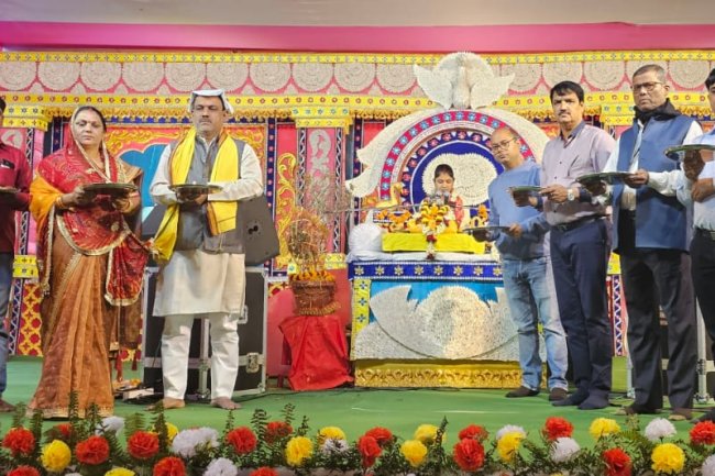 श्रीमद्भ भागवत कथा के तीसरे दिन ध्रुव चरित्र और नृसिंह अवतार प्रसंग  