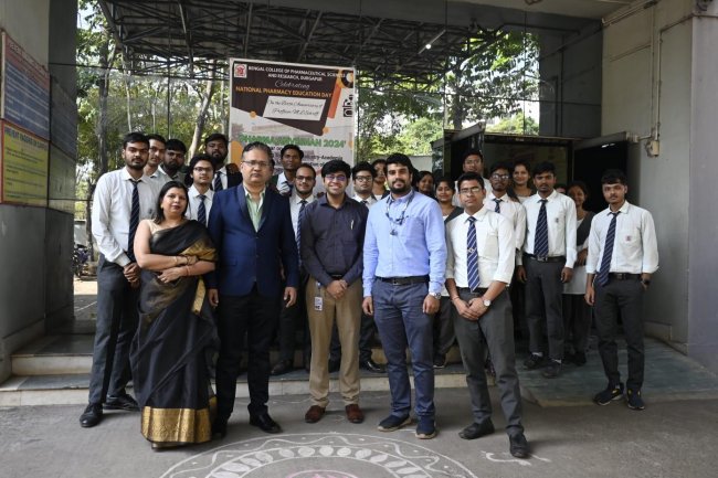 बंगाल कॉलेज ऑफ फार्मास्युटिकल साइंसेज एंड रिसर्च में राष्ट्रीय फार्मा शिक्षा दिवस फार्मा अन्वेषण 2024 का जश्न