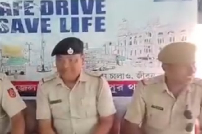 बोलपुर थाना पुलिस का सेफ ड्राइव सेव लाइफ कार्यक्रम 