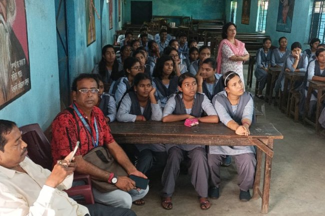 डीटीपीएस में स्वच्छ भारत अभियान के तहत जागरूकता कार्यक्रम 
