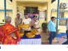 जमुड़िया थाना पुलिस ने छठवर्तियों को दिए पूजन सामग्री