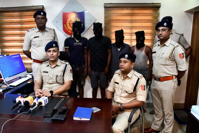 बांकुड़ा पुलिस ने किया लुटकांड का ख़ुलासा