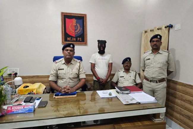 सेवा के लिए प्रतिबद्ध मेजिया थाना चंद घंटे में चोरी हुई मोटरसाइकिल पुलिस ने बरामद किया 