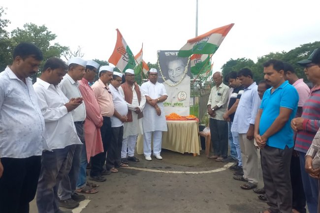 दुर्गापुर महकमा कांग्रेस सेवादल ने डॉ विधान चंद्र रॉय की जयंती पर आयोजित किया श्रद्धांजलि कार्यक्रम