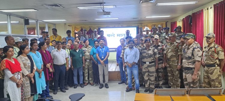 डीएसटीपीएस में वंदे मातरम् के सामूहिक गायन के माध्यम से राष्ट्रगीत के 150 वर्ष पूरे होने का उत्सव