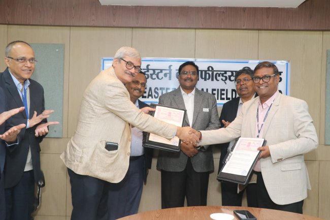 ऐतिहासिक एमओयू के पश्चात ईसीएल के अस्पतालों में खुलेंगे अमृत फार्मेसी नेटवर्क