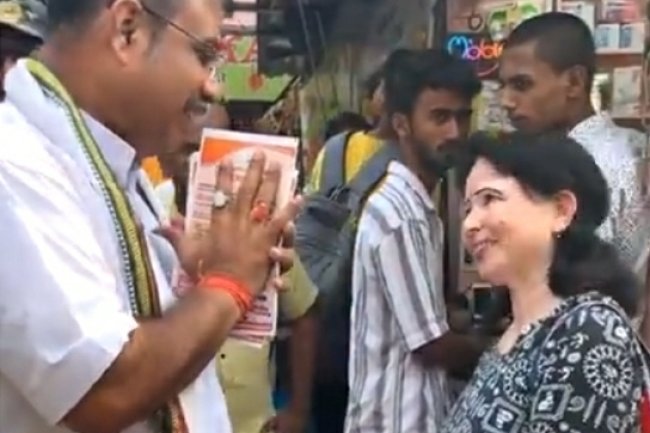 कृष्णेंदु मुखर्जी ने झोंकी ताकत मोदी लहर के बीच जीत का हुंकार