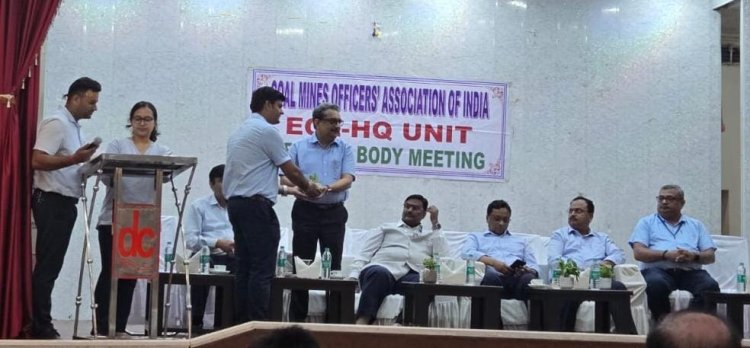 कोल माइंस ऑफिसर्स एसोसिएशन ऑफ इंडिया सीएमओएआई ईसीएल मुख्यालय शाखा की सामान्य सभा सफलतापूर्वक संपन्न